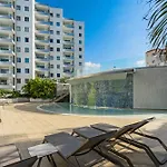 Appartamento White Haven - Ocean View, Airco, Heated Pool *