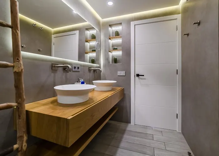 White Haven - Ocean View, Airco, Heated Pool 아파트 아데제