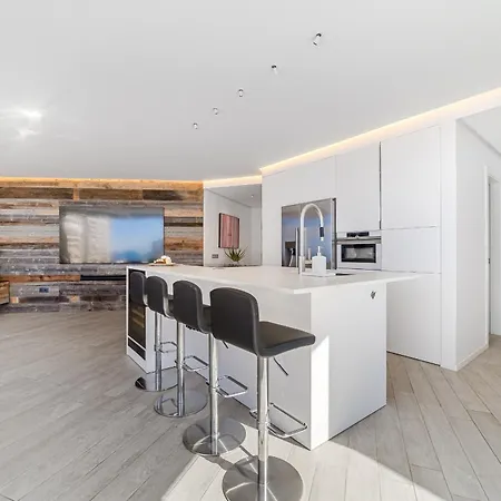 White Haven - Ocean View, Airco, Heated Pool