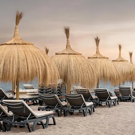 White Haven - Ocean View, Airco, Heated Pool Апартаменты Адехе