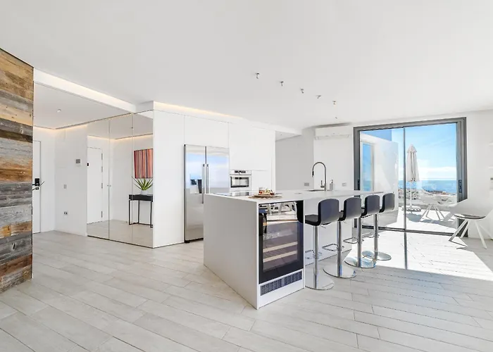 White Haven - Ocean View, Airco, Heated Pool