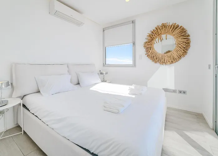 Lägenhet White Haven - Ocean View, Airco, Heated Pool *